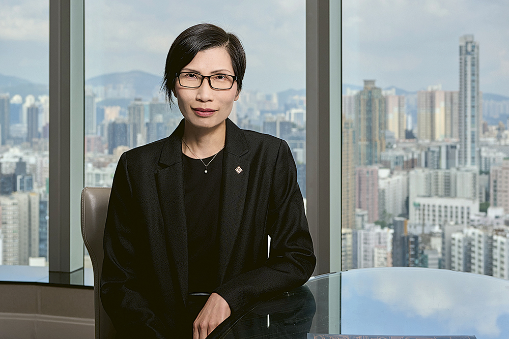 朗廷酒店集團亞洲區域人力資源營運總監及香港康得思酒店人力資源總監何淑雯指，酒店業是一個以人為本的行業，CIE的課程正好配合行業發展的需要。