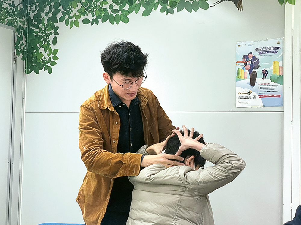 知識加冕育專才 推動優勢產業發展<br/>香港未來人才深造獎學金助青年夢想起航