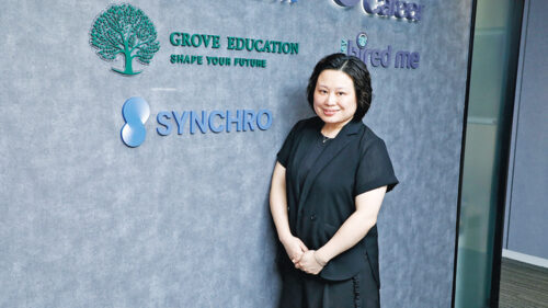 昇柏教育高級教育經理Cici認為學生最重要的是選擇學科，之後再因成績揀選學校。