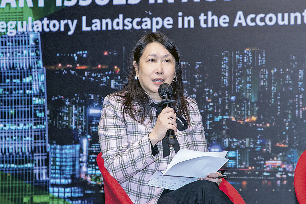 VTC商業學科與職業訓練局會計業訓練委員會合辦論壇<br>會計界精英剖析行業發展趨勢 助學生作好就業準備 VTC商業學科與職業訓練局會計業訓練委員會合辦論壇<br>會計界精英剖析行業發展趨勢 助學生作好就業準備