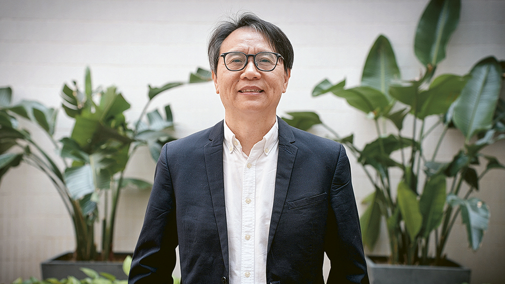 香港浸會大學「校長傑出教研人員表現獎」<br>表彰卓越教研學者 香港浸會大學「校長傑出教研人員表現獎」<br>表彰卓越教研學者