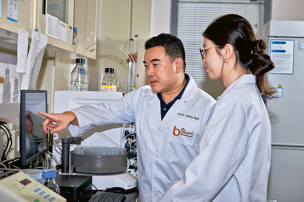 【大學道】生命科學跨越醫藥、食品及環境領域<br/>AI與生物科技開拓新機遇 拓闊職涯選擇